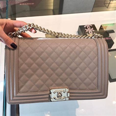 chanel le boy bag colors|chanel boy small quilted bag.